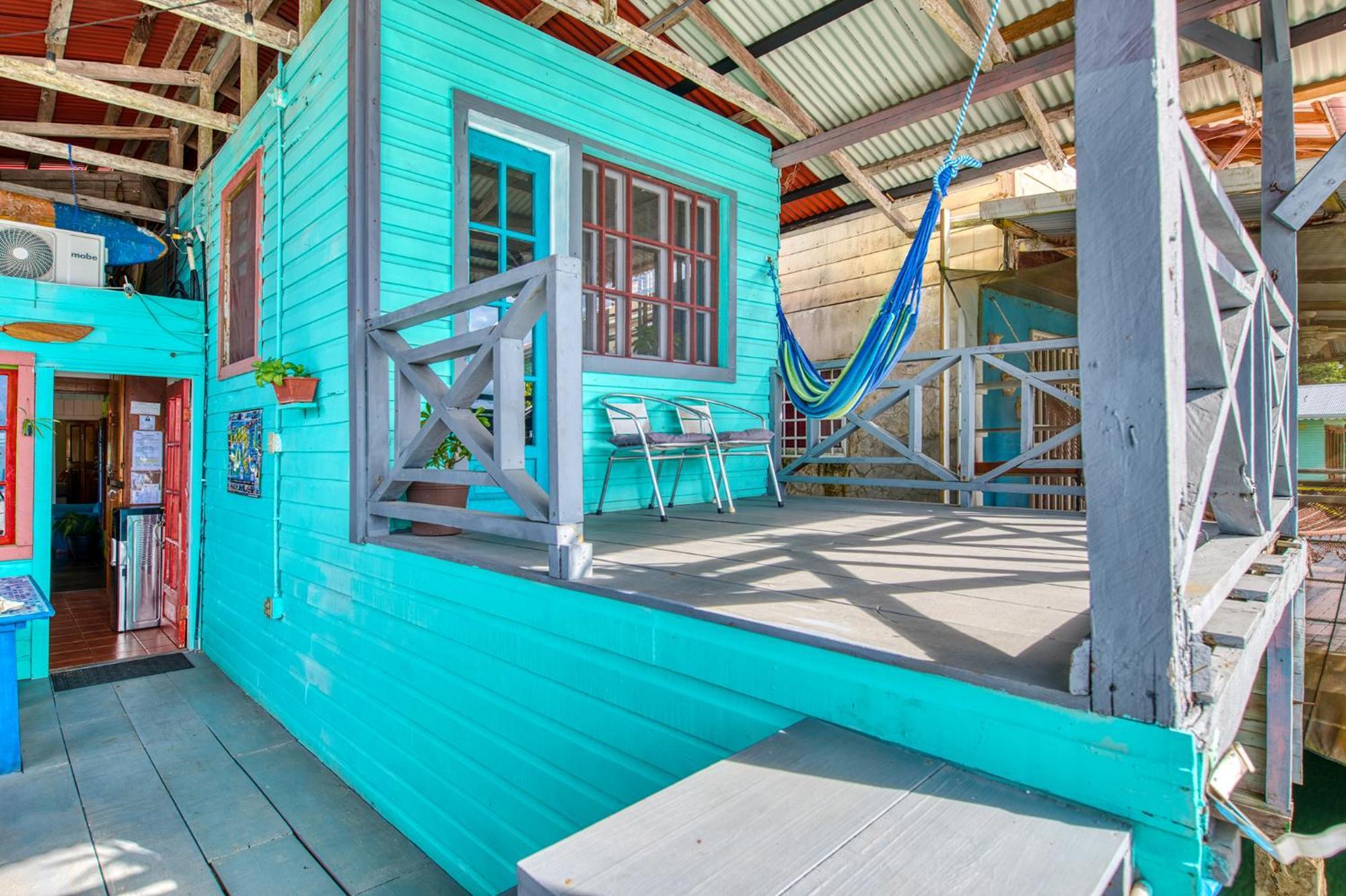 Saigon Bay Bed & Breakfast Bocas del Toro Exterior foto