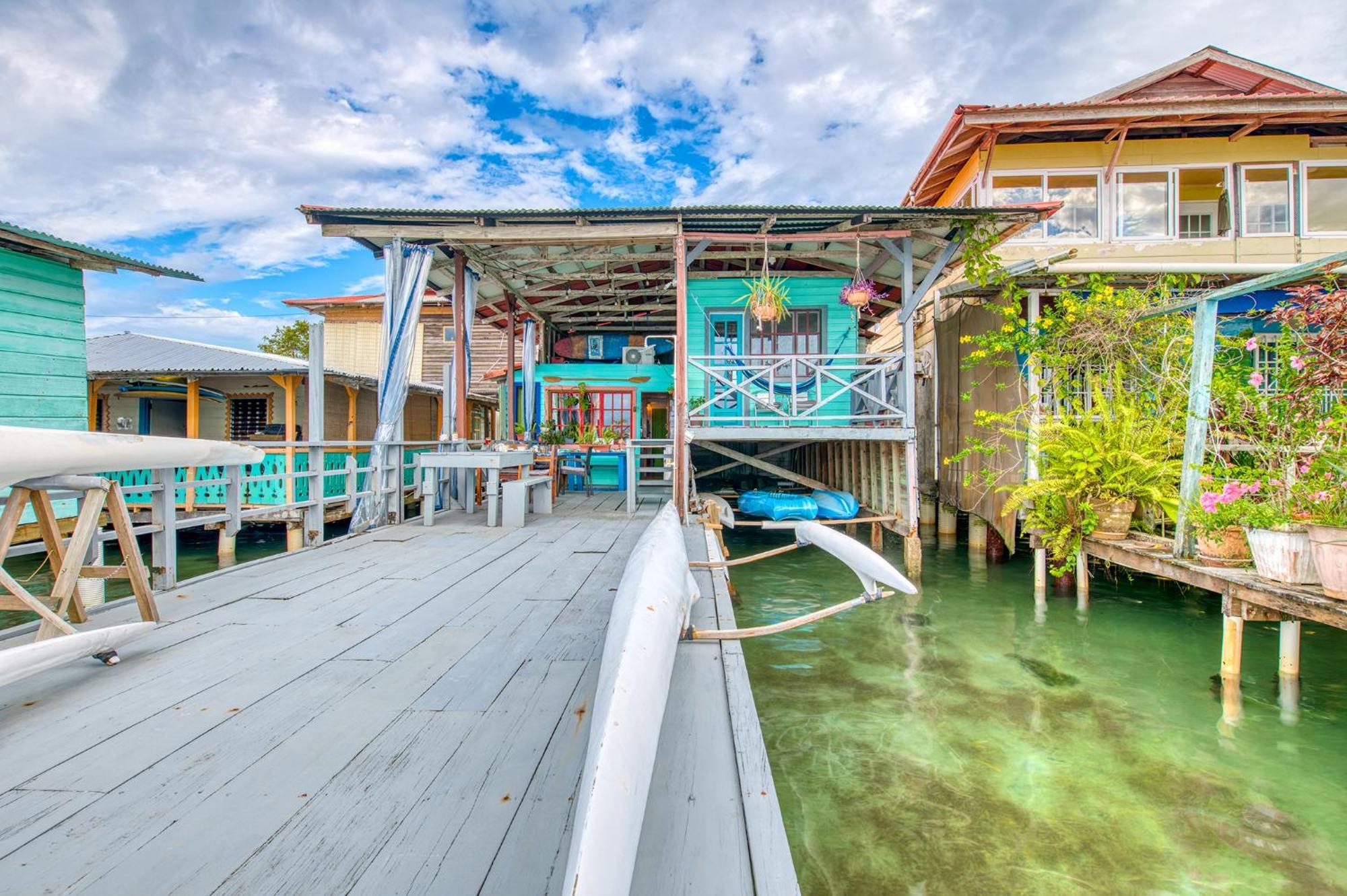 Saigon Bay Bed & Breakfast Bocas del Toro Exterior foto