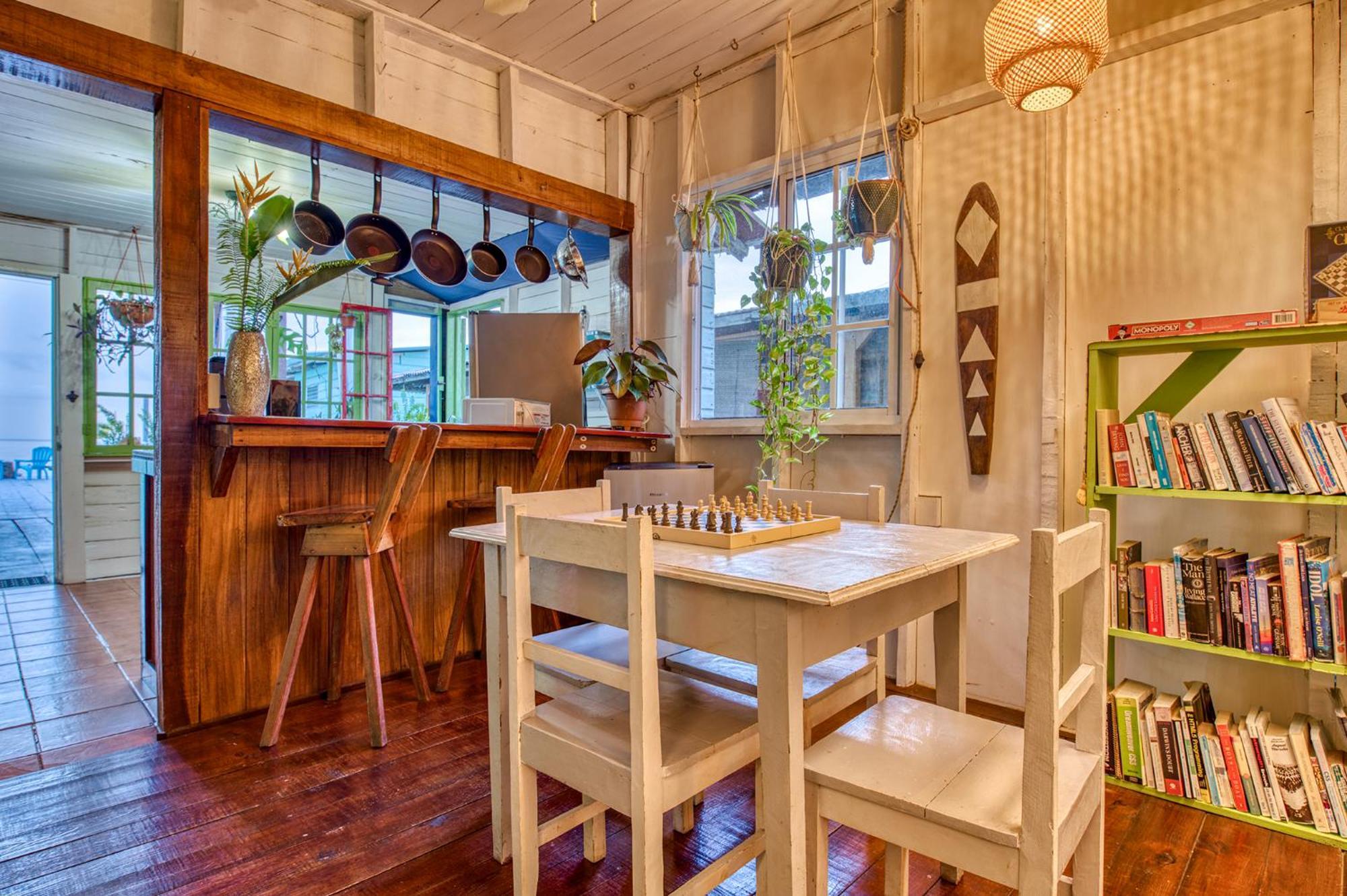 Saigon Bay Bed & Breakfast Bocas del Toro Exterior foto