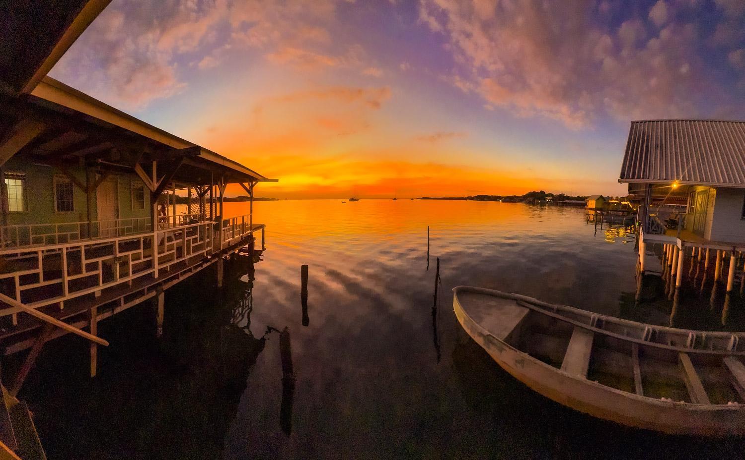 Saigon Bay Bed & Breakfast Bocas del Toro Quarto foto